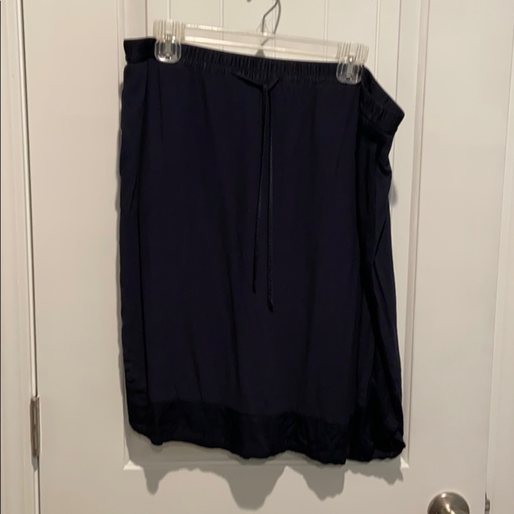 Loft skirt
